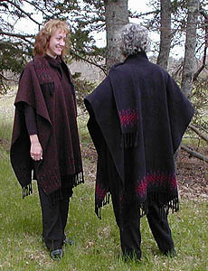 Stylish fringed capes in 100% handwoven wool